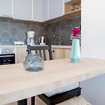 Sea View Apartament *